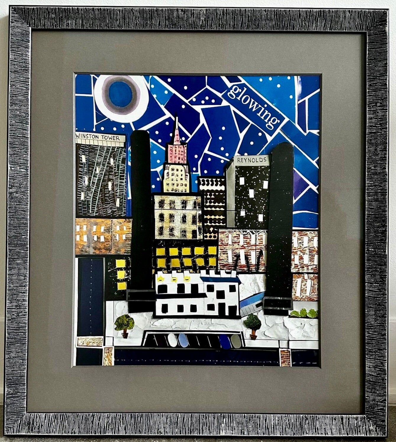 This is an example of how nicely this print can be framed. 